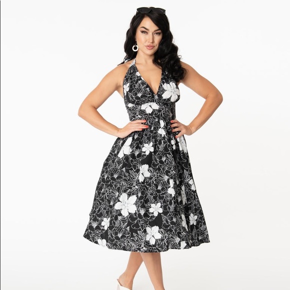 Unique Vintage Black and White Floral Donna Swing Dress size M 6-8 - Picture 1 of 7